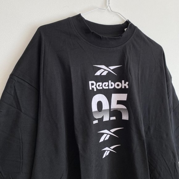 Reebok wor myt rbk graphic t-shirt, Cropped, Short Sleeve, Black, Size XL - Picture 2 of 10